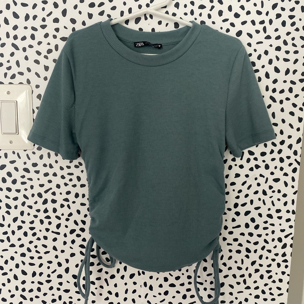 NWOT Zara top